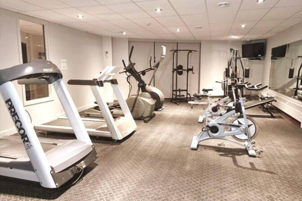 Cozy Spacious 1-Bdr Studio #8. Free Parking Gatineau Extérieur photo